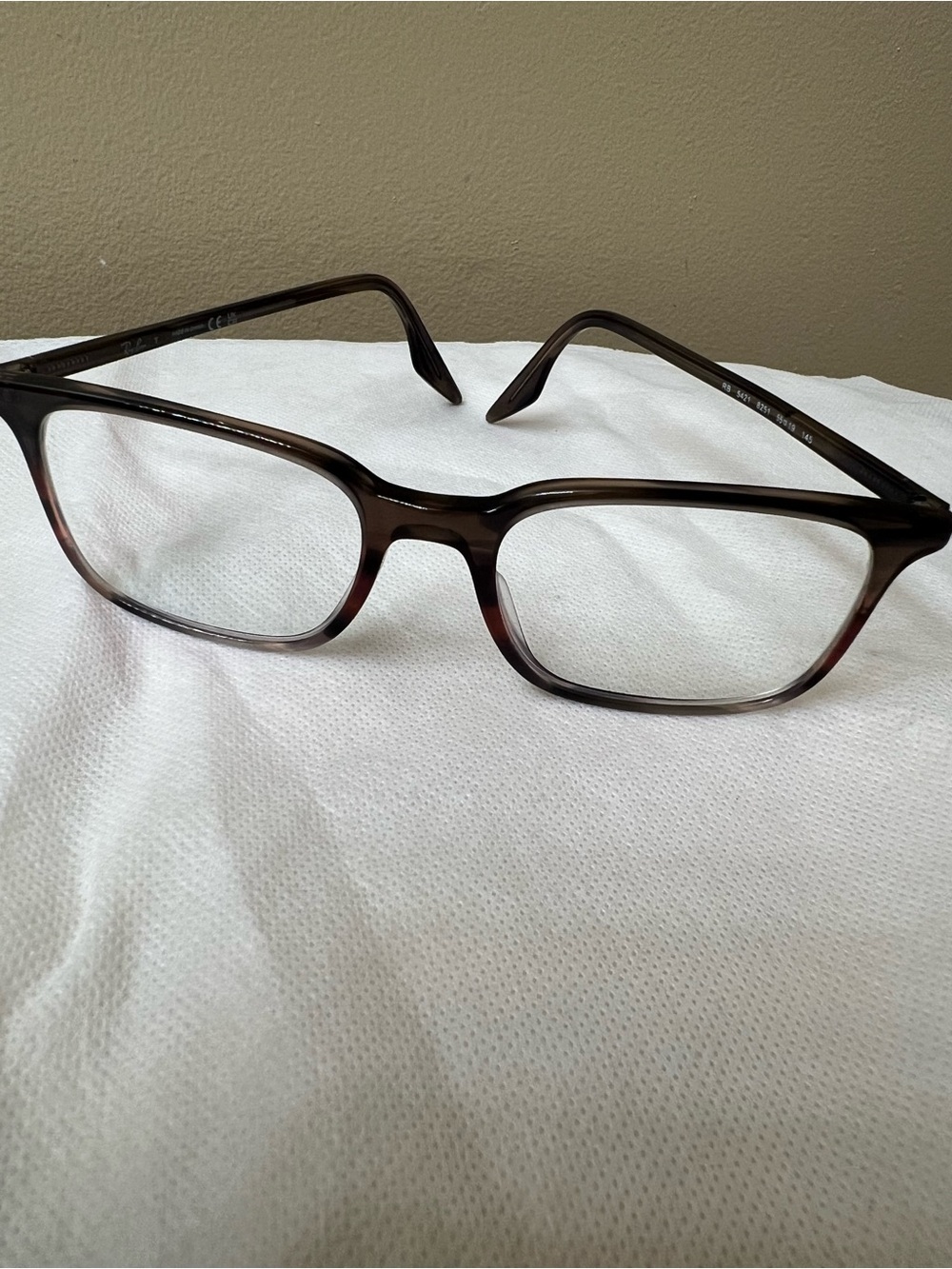❌low S❌ Ray-Ban eyewear in Tortoiseshell - Picture 3 of 6
